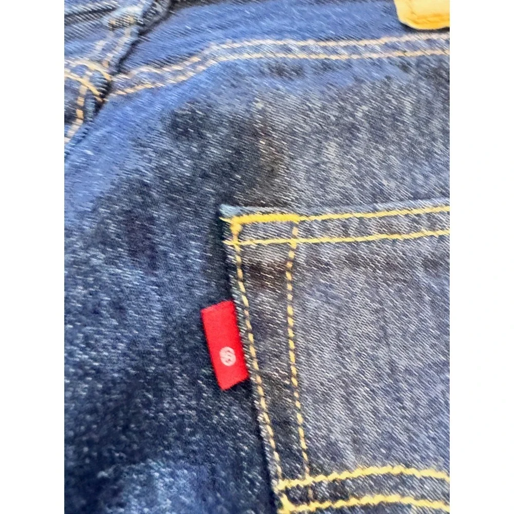 Levi's 501 30x32 Button Fly Men's Original Fit Jeans Dark Blue Indigo Wash